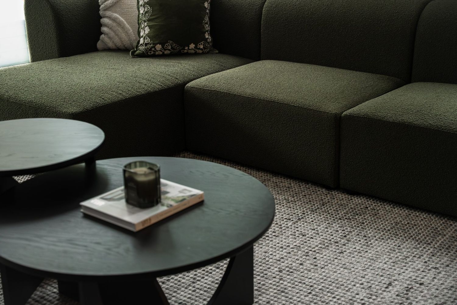 Hampton East, living room as delivered
